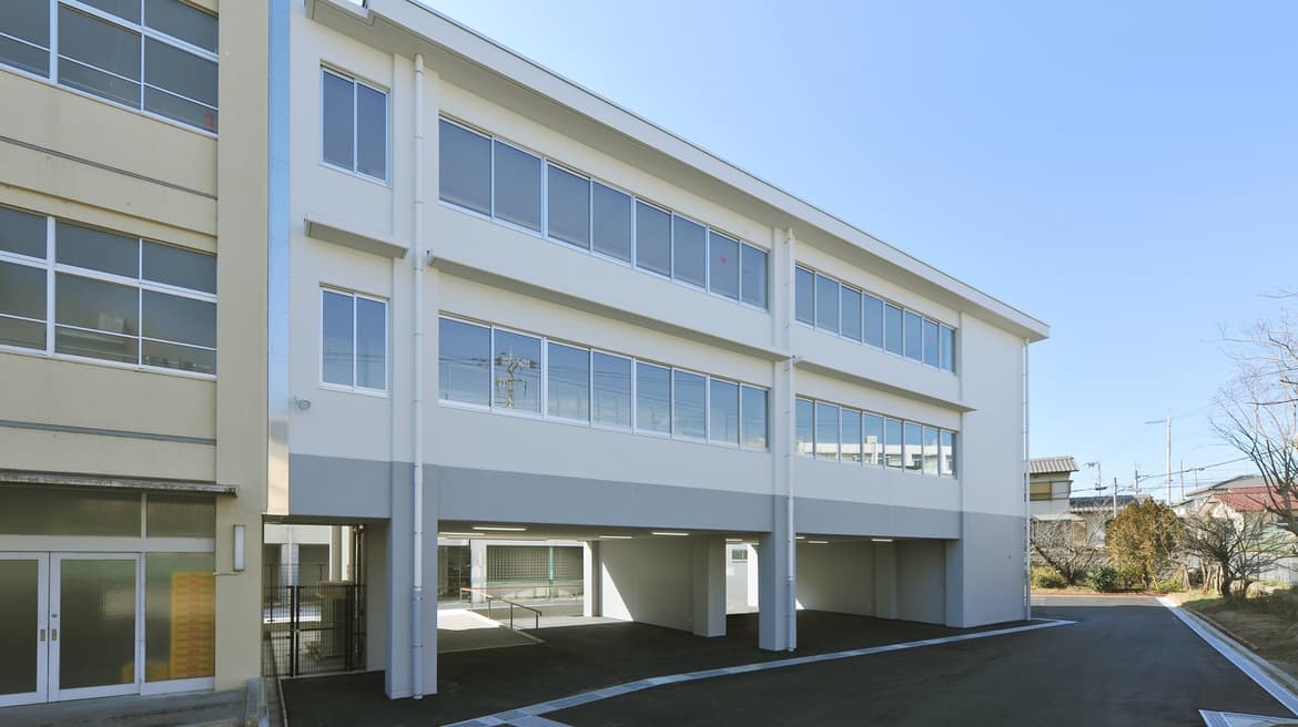 三田小学校校舎棟増築工事